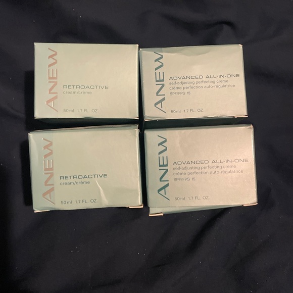 Avon Anew Retroactive 1.7 fl oz 2xAvon Advanced All in one 2x